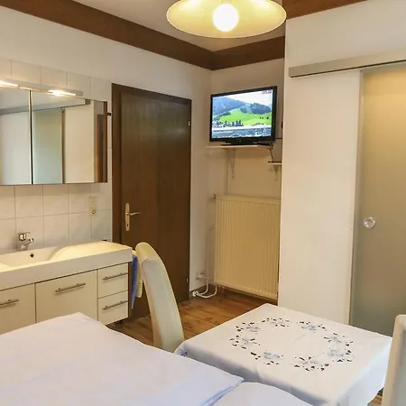 Gundi Ripper Apartment *