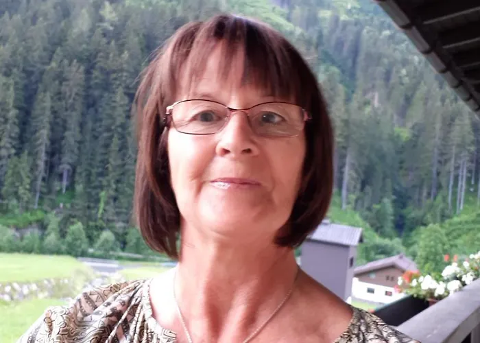 Gundi Ripper ザールバッハ・ヒンターグレム