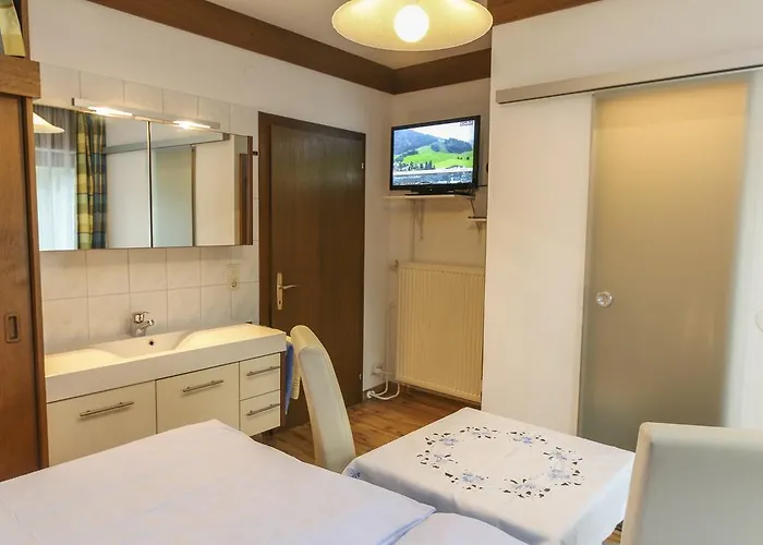 Gundi Ripper アパート *