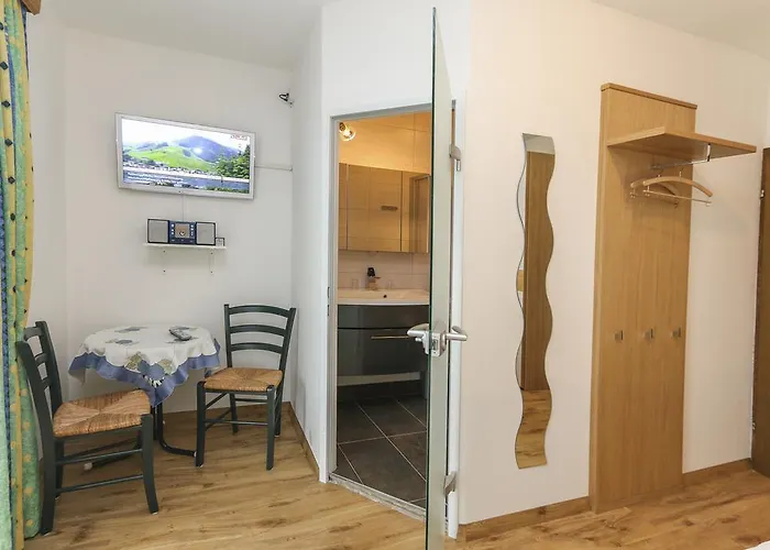 Gundi Ripper דירה זאלבך הינטרגלם